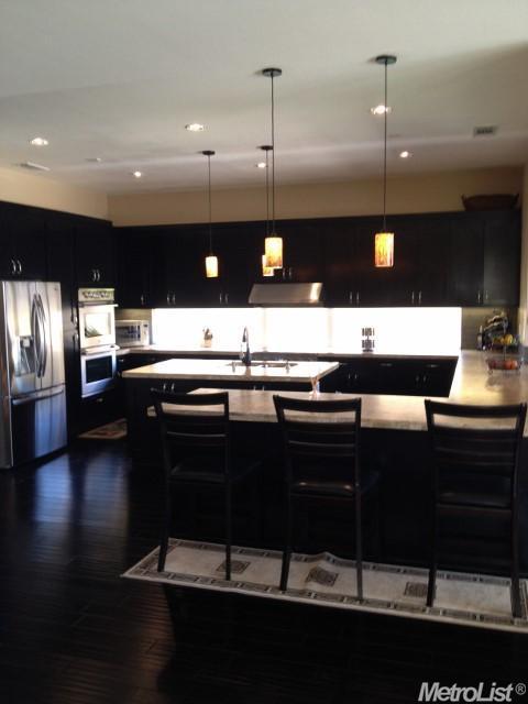 822 7th St, Ripon, CA 95366 photo 2