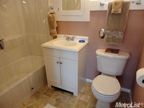 117 Almond, Modesto, CA 95354 photo 9