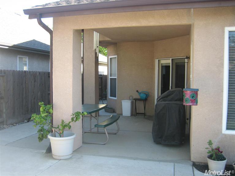 6533 Graybark Ln, Hughson, CA 95326 photo 18