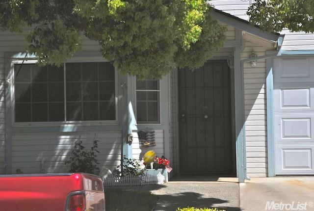 888 Madeline Ct, Merced, CA 95341 photo 1