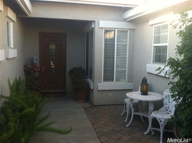 2011 S Schaffhausen St, Manteca, CA 95337 photo 5