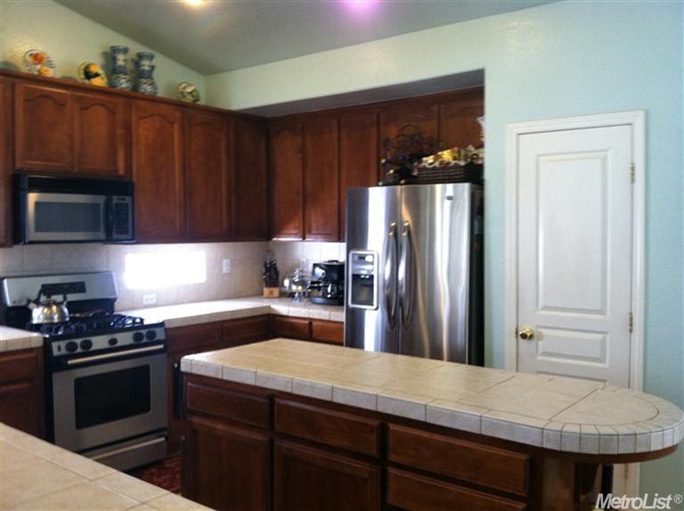 2011 S Schaffhausen St, Manteca, CA 95337 photo 13