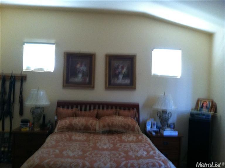 2011 S Schaffhausen St, Manteca, CA 95337 photo 14