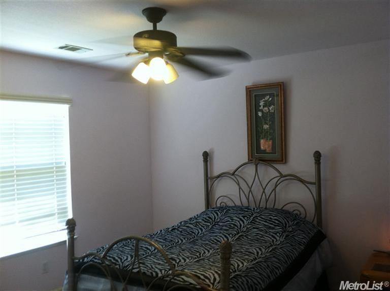 2011 S Schaffhausen St, Manteca, CA 95337 photo 21