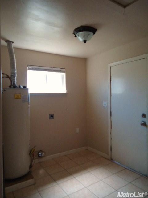 8809 Smith St, Patterson, CA 95363 photo 12