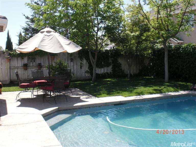 1647 Queensland Ave, Manteca, CA 95337 photo 4