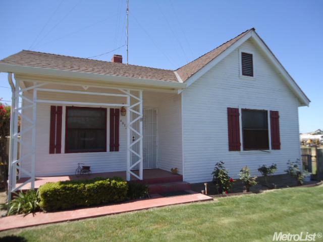 4573 Hope Ln, Salida, CA 95368 photo 2