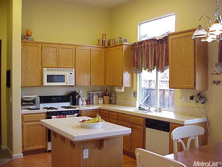 1364 Crossroads Dr, Tracy, CA 95377 photo 6