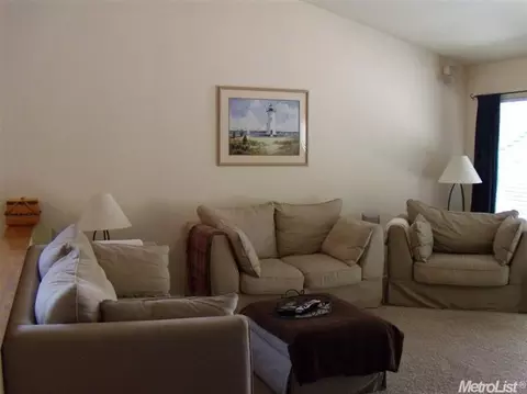 3956 Rollins Way, Antelope, CA 95843 photo 2