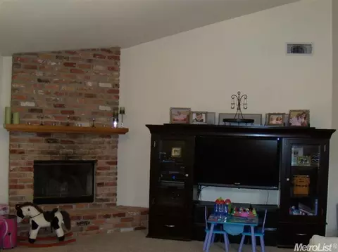 3956 Rollins Way, Antelope, CA 95843 photo 3
