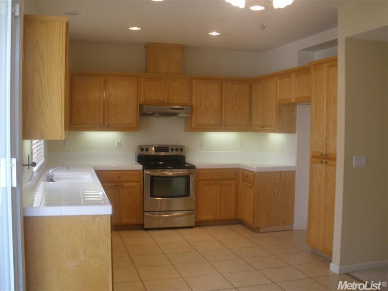 1240 King Loop, Tracy, CA 95377 photo 7