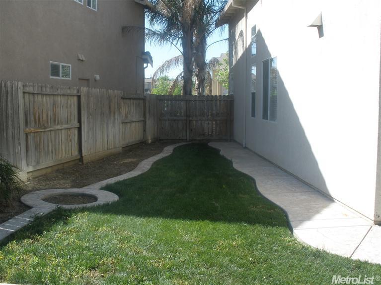 1240 King Loop, Tracy, CA 95377 photo 10