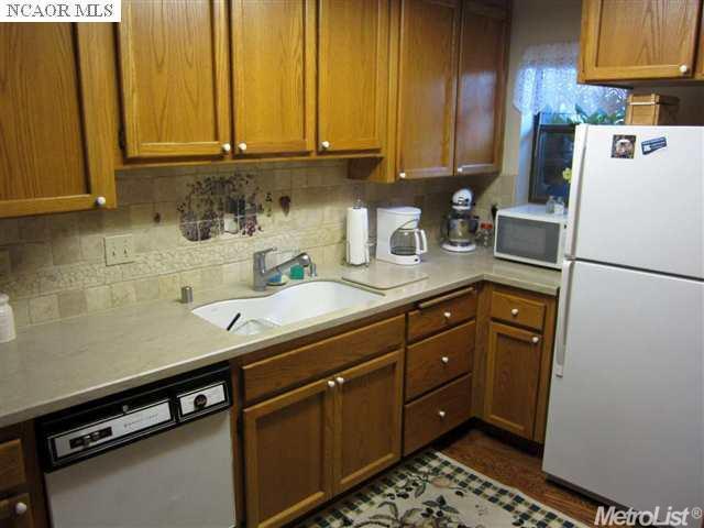 105 Solar Dr, Grass Valley, CA 95945 photo 4