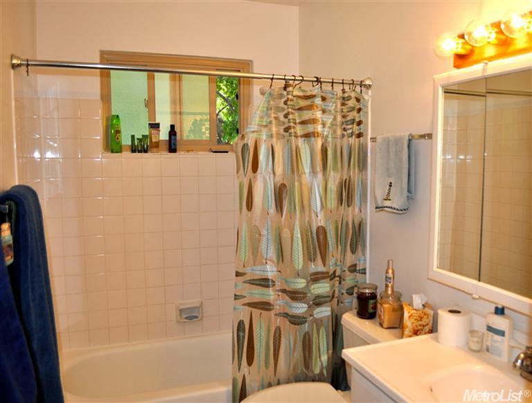 2810 Pole Line Rd #4, Davis, CA 95618 photo 7