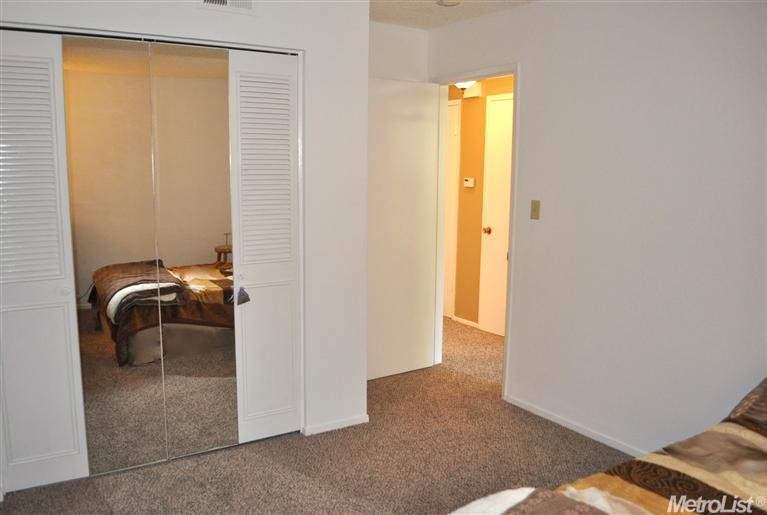 2810 Pole Line Rd #4, Davis, CA 95618 photo 8