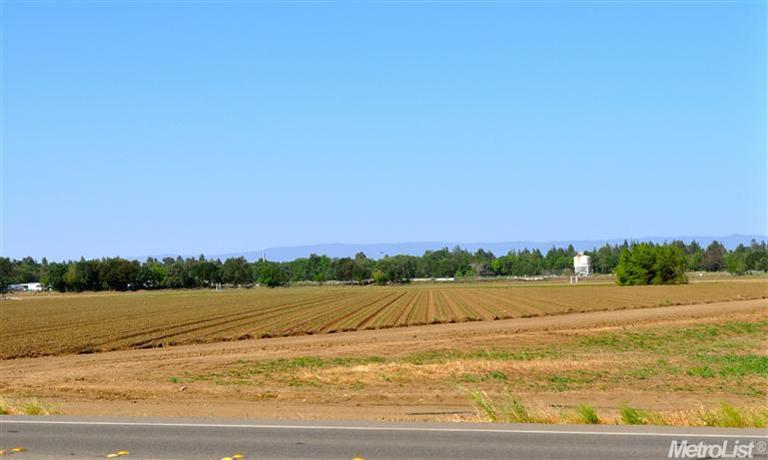 2810 Pole Line Rd #4, Davis, CA 95618 photo 12