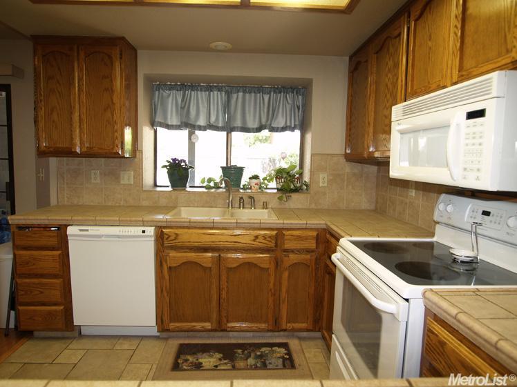 1604 Pantaleo Dr, Modesto, CA 95355 photo 8