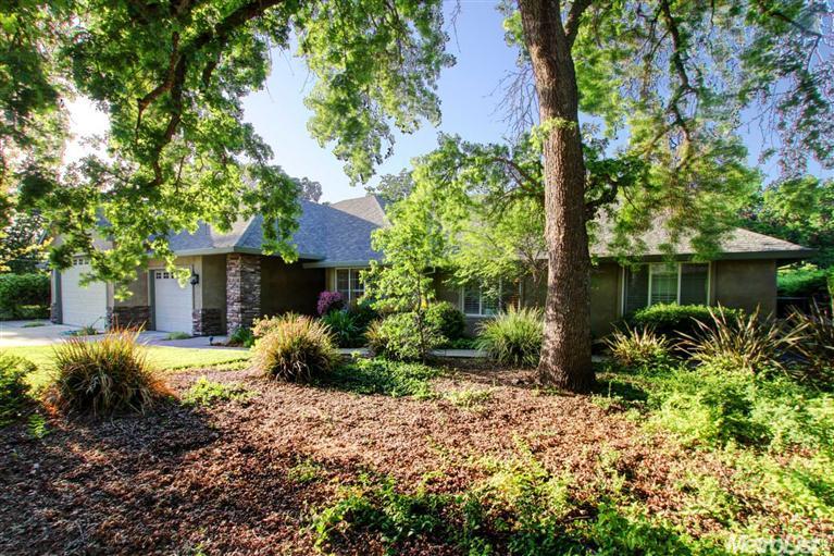 5521 Locust Ave, Carmichael, CA 95608 photo 2