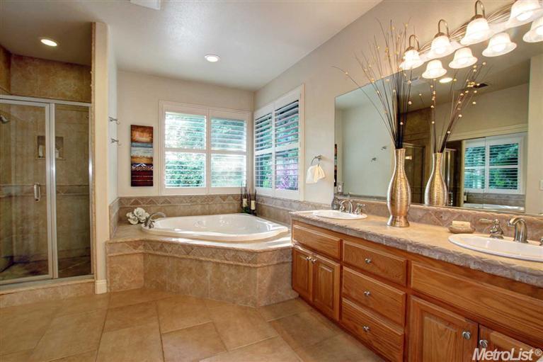5521 Locust Ave, Carmichael, CA 95608 photo 17