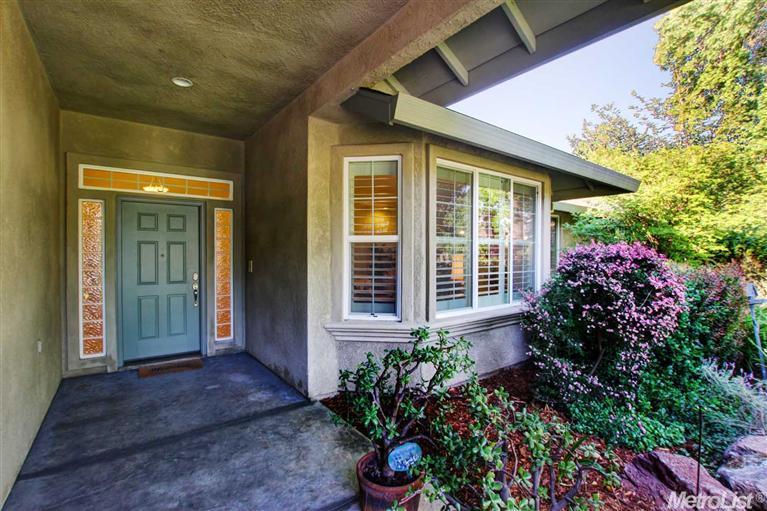 5521 Locust Ave, Carmichael, CA 95608 photo 3