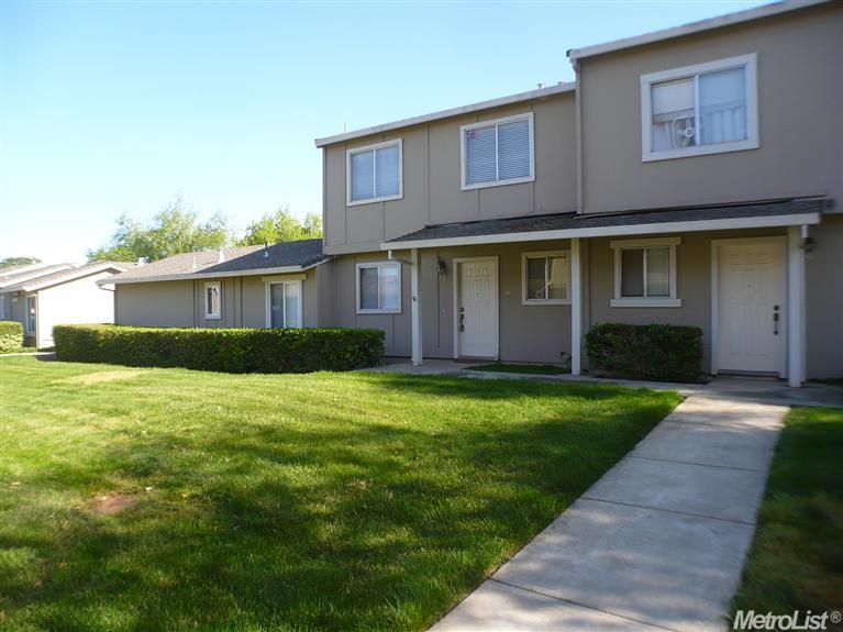 475 Peerless Way #10, Tracy, CA 95376 photo 1