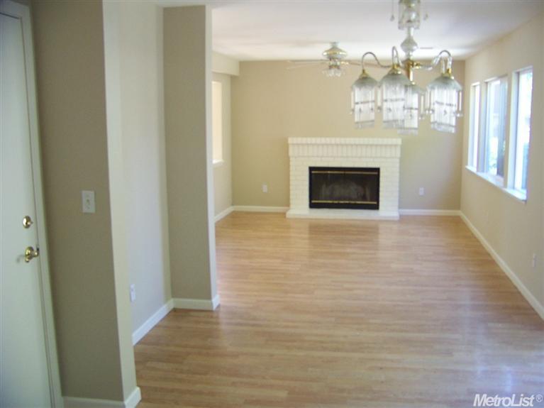 745 Shelborne Dr, Tracy, CA 95377 photo 3