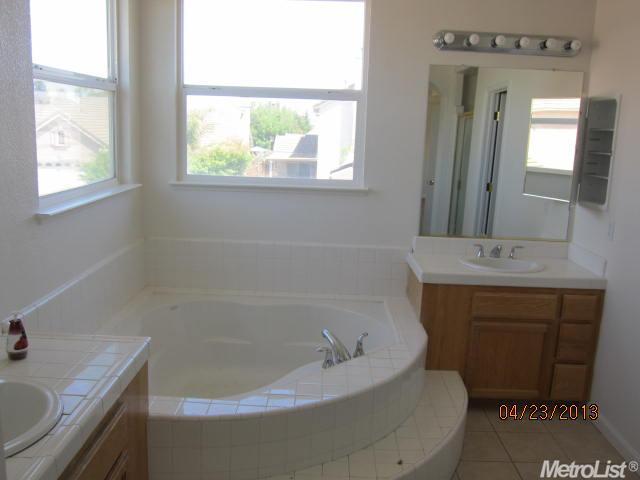 3537 Kee Ln, Modesto, CA 95355 photo 15