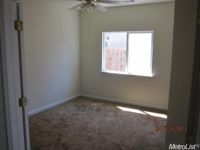 3537 Kee Ln, Modesto, CA 95355 photo 7
