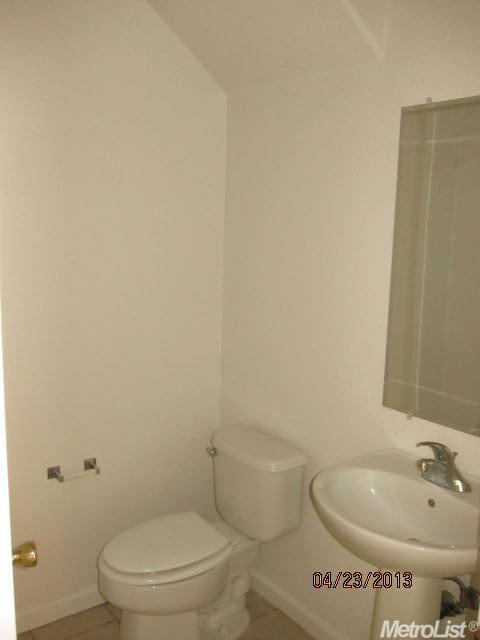 3537 Kee Ln, Modesto, CA 95355 photo 8