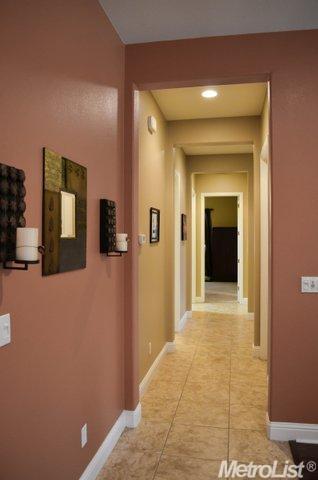 1344 Maple Valley St, Manteca, CA 95336 photo 5