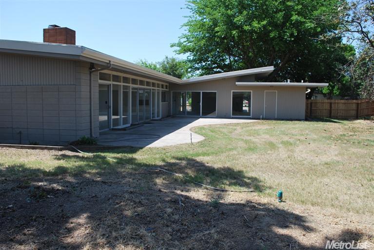 1412 River Crk, Modesto, CA 95351 photo 3