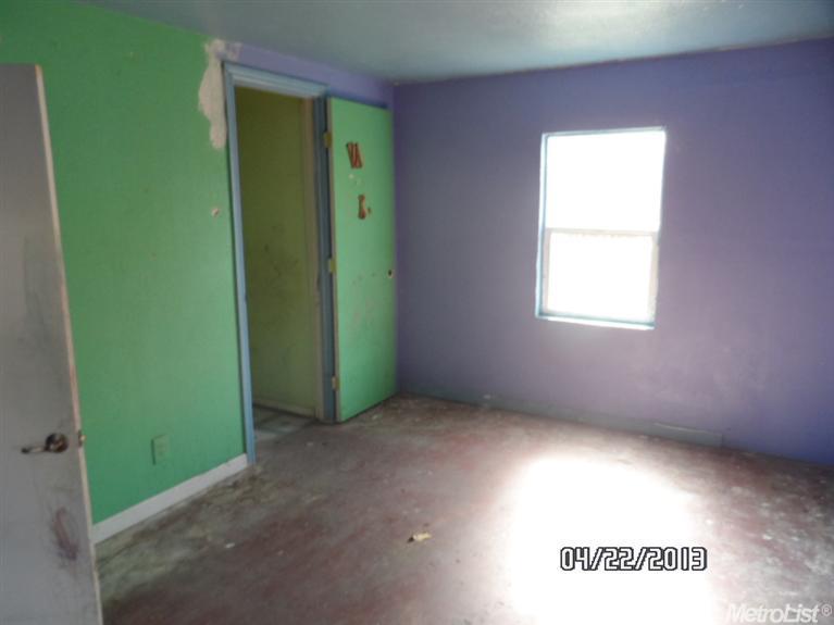 300 Imperial Ave, Modesto, CA 95358 photo 5