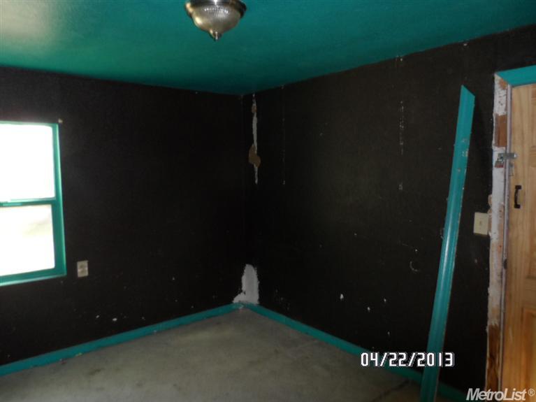 300 Imperial Ave, Modesto, CA 95358 photo 7