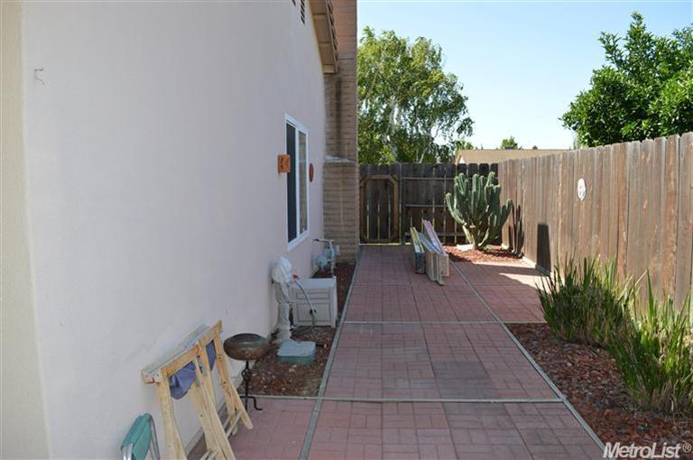 2509 Glasgow Dr, Ceres, CA 95307 photo 12
