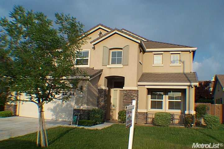2131 Derrick Ave, Manteca, CA 95337 photo 1