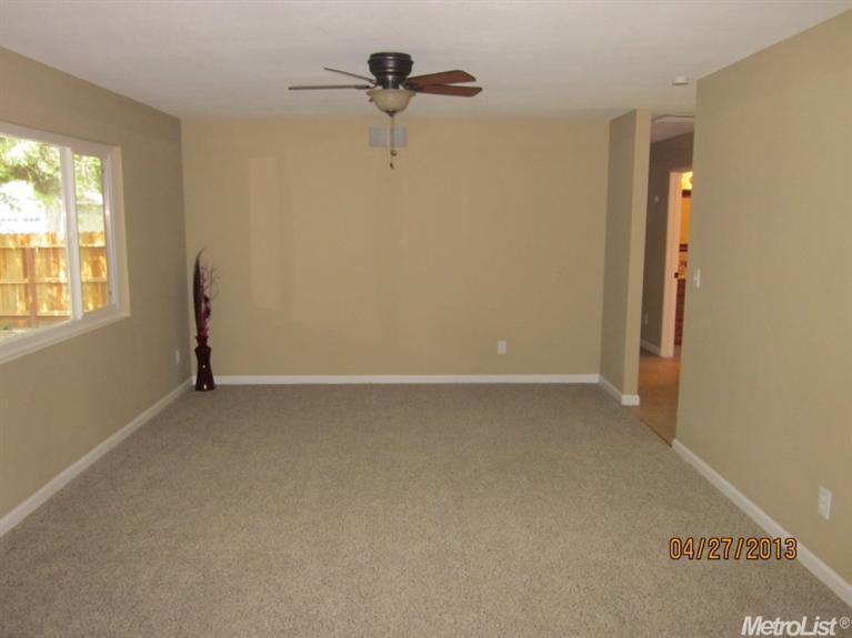 1127 Orchid Ave, Modesto, CA 95355 photo 6