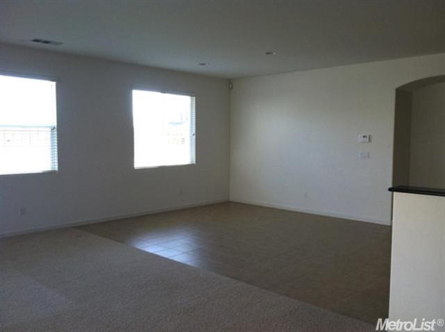 244 Bella Flora Ln, Patterson, CA 95363 photo 12