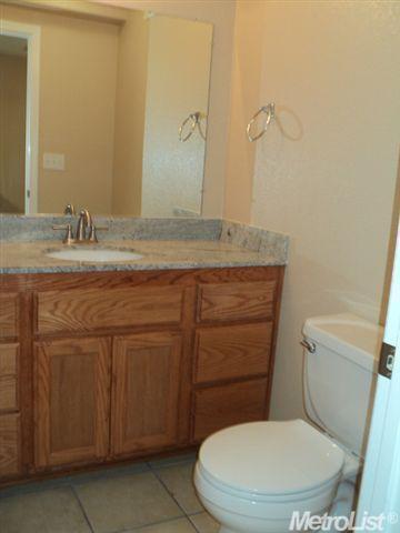 4057 Dale Rd #d, Modesto, CA 95356 photo 4