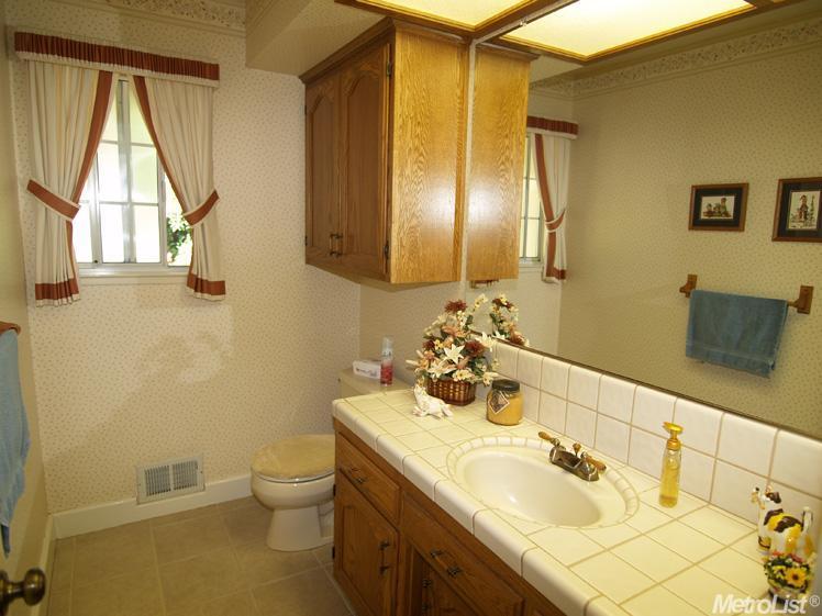 7307 Stonegate Dr, Modesto, CA 95356 photo 18