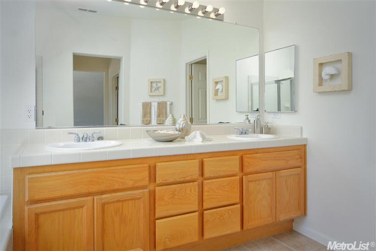 4318 Vistosa, Davis, CA 95618 photo 14