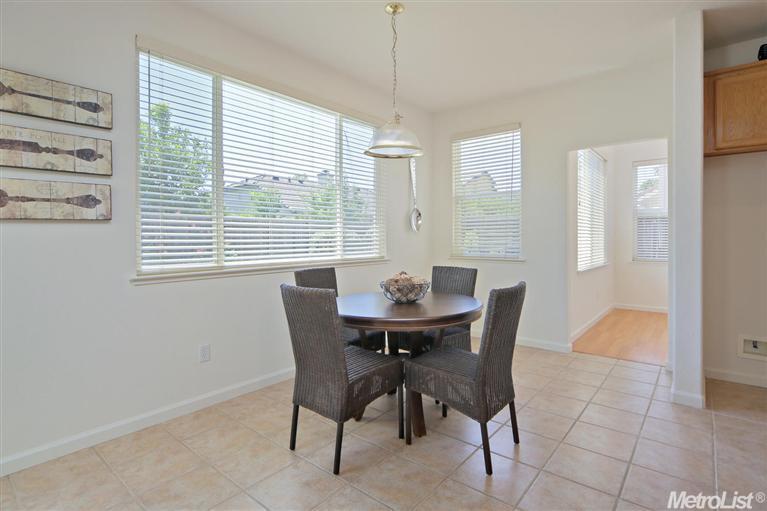 4318 Vistosa, Davis, CA 95618 photo 8