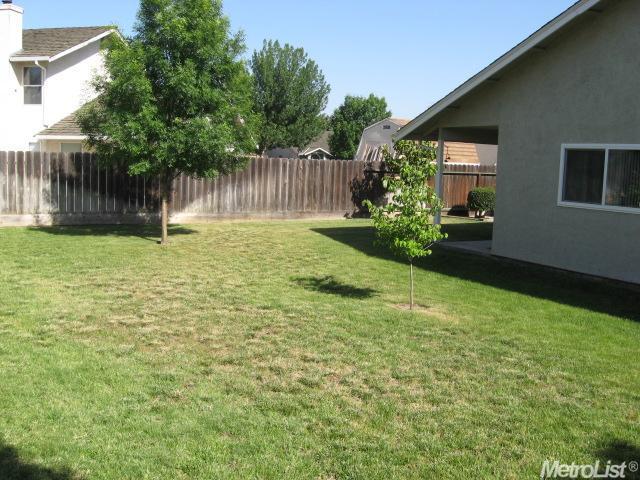 1016 Jayhawk Way, Modesto, CA 95358 photo 17