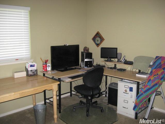 1016 Jayhawk Way, Modesto, CA 95358 photo 11