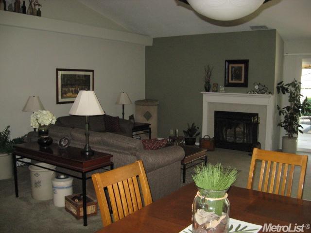 1016 Jayhawk Way, Modesto, CA 95358 photo 3
