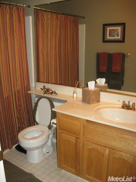 1016 Jayhawk Way, Modesto, CA 95358 photo 12