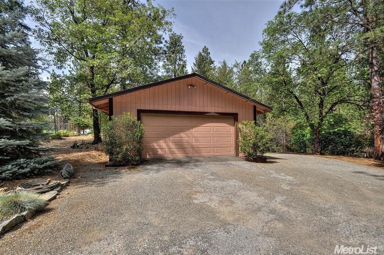 1057 Madrone Ln, Placerville, CA 95667 photo 19