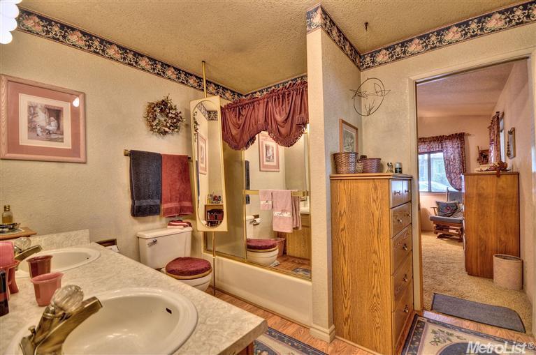 1057 Madrone Ln, Placerville, CA 95667 photo 16
