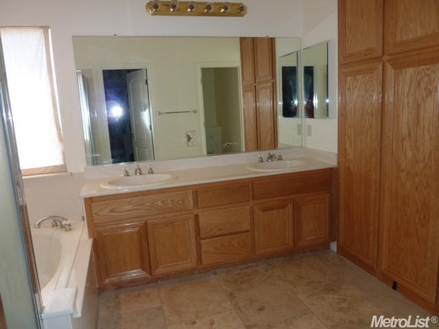 1913 Snyder Ave, Modesto, CA 95356 photo 19