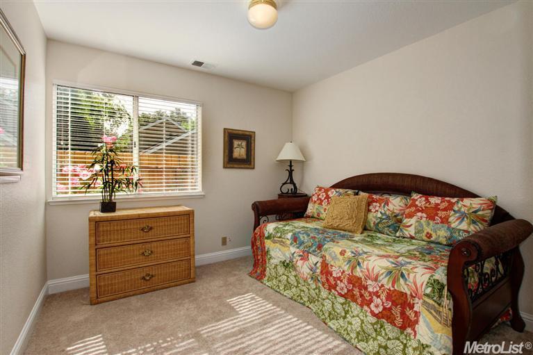 1712 Valdora St, Davis, CA 95618 photo 15