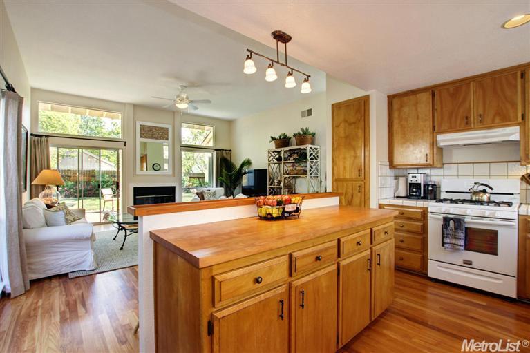 1712 Valdora St, Davis, CA 95618 photo 11